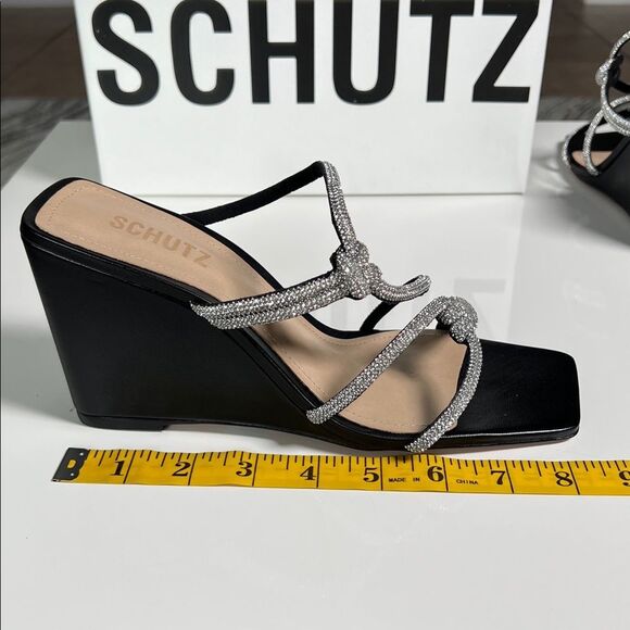 Schutz Lauryn Schutz Lauryn Crystal
Strappy Wedge Sandal - Picture 11 of 14